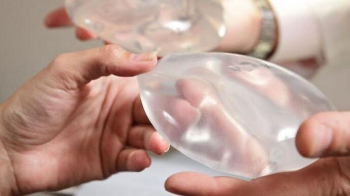 Endoprostetics of the breast